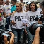 Lilian Tintori denuncia que Maduro dio la orden de que «los grupos agresivos actúen»