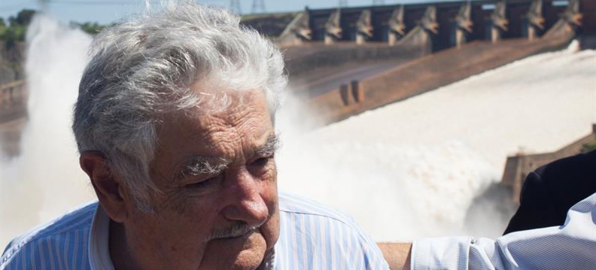 Mujica: la civilización va camino a convertirse en «gigantesco basurero»