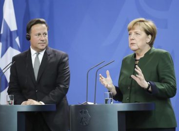 Merkel destaca pasos «correctos» de Panamá y vislumbra acuerdo bilateral