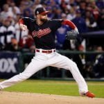 Kluber y Pérez le dieron ventaja a los Indios sobre Cachorros