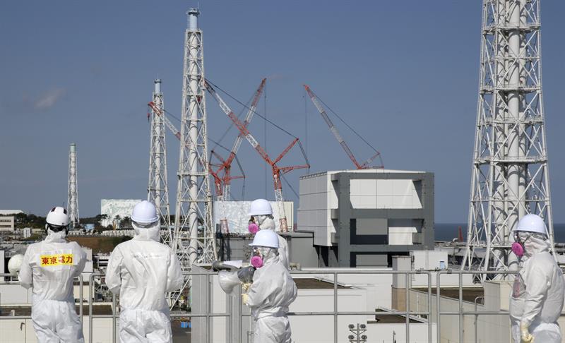 Detectaron alta radiación en lavaderos de automóviles en Fukushima