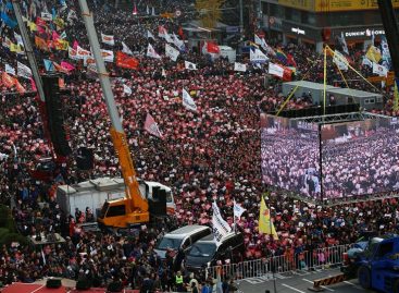 Surcoreanos exigieron dimisión de su presidenta en protesta masiva