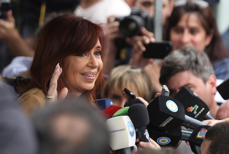Juez que procesó a Cristina Fernández descarta detenerla