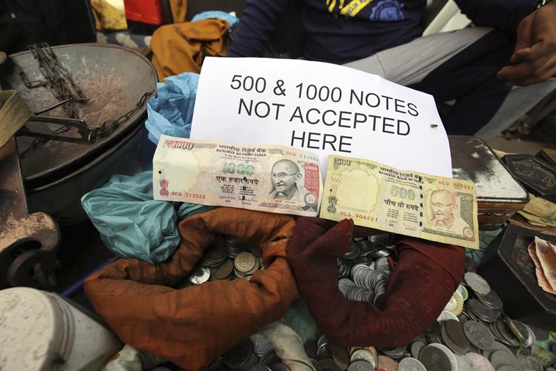 Supremo habilitó causas contra el Gobierno indio por falta de moneda