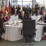 Europa y Estados Unidos acordaron mantener sanciones a Rusia