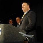 Trump ofreció fiscalía general y la CIA, a legisladores Sessions y Pompeo