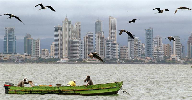 Panamá lidera América Latina en aplicar medidas contra la pesca ilegal
