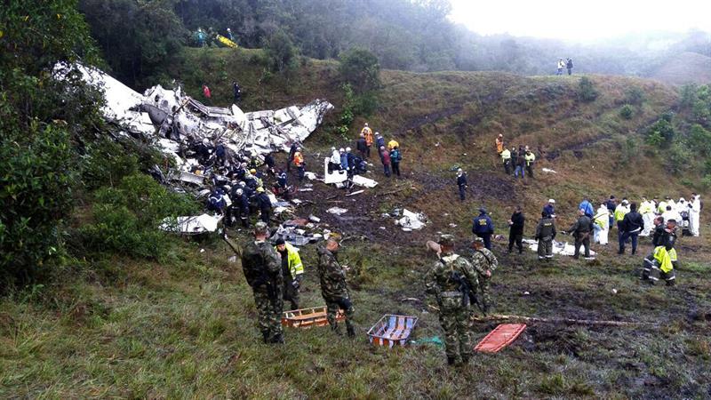 Falta de combustible pudo causar accidente aéreo del Chapecoense