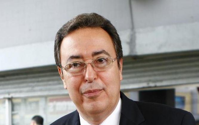 Comerciante llamó ladrón a excontralor Vallarino en plena calle