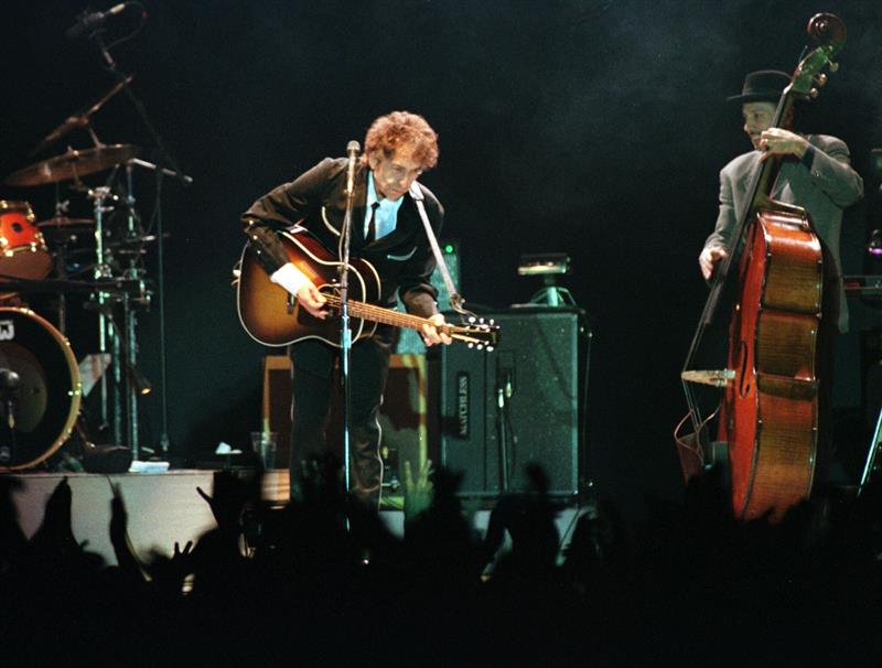 Bob Dylan no asistirá homenaje a los Nobel en la Casa Blanca