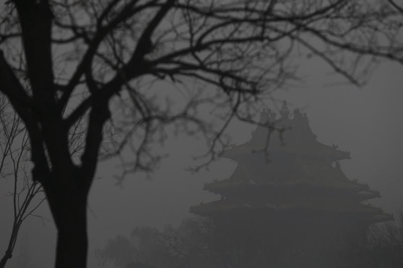 Pekín anunció alerta naranja por contaminación