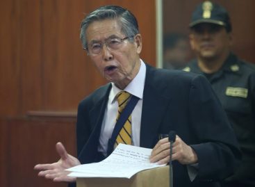 Expresidente Fujimori fue internado en clínica de Lima