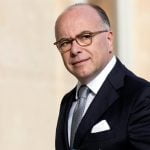 Hollande nombró primer ministro a Bernard Cazeneuve