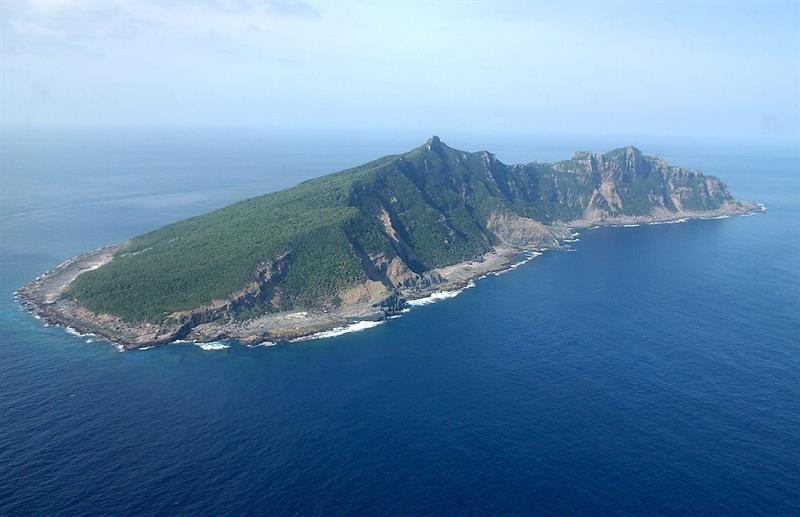 China envió barcos patrulla a aguas de las islas que disputa con Japón