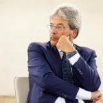 Gentiloni aceptó el encargo para formar el nuevo Gobierno en Italia
