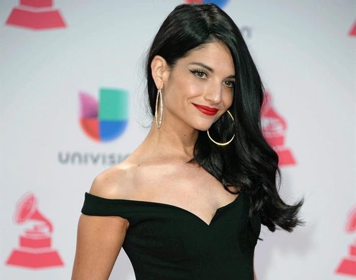 Natalia Jiménez goza con su nuevo disco tributo a Jenni Rivera