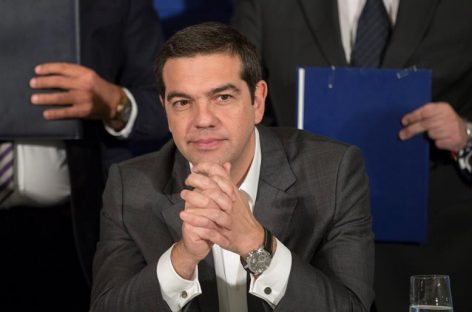 Alexis Tsipras quiere dejar fuera del rescate griego al FMI