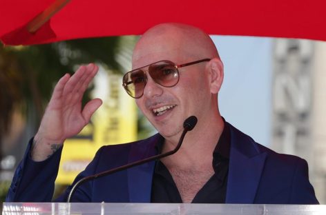 Pitbull cerró polémica por la campaña publicitaria al revelar cuánto cobró