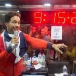 Dominicano Silver estableció récord Guinnes de mayor tiempo cantando