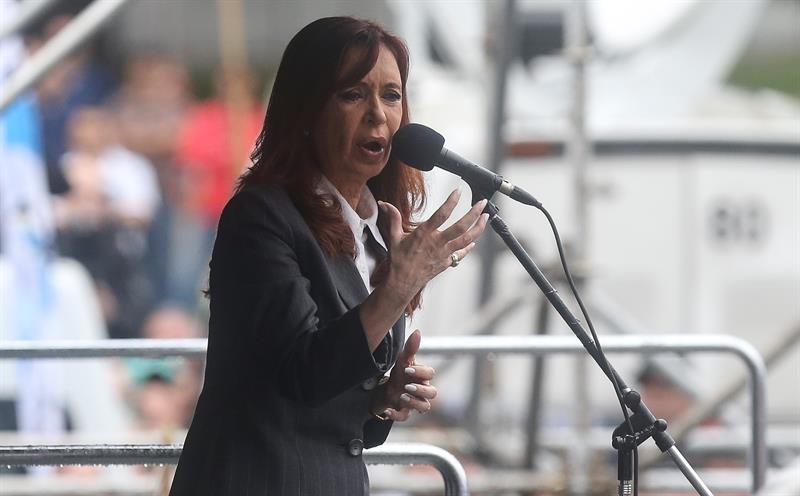 Cristina Fernández fue procesada por primera vez por corrupción