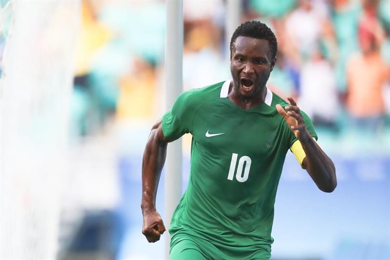 El nigeriano Obi Mikel del Chelsea, fichó por el Tianjin Teda chino