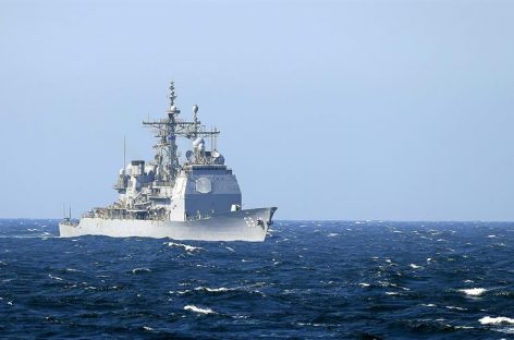 EE.UU. lanzó disparos de advertencia contra navíos iraníes