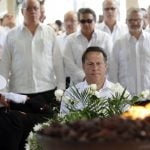 Varela clama por el desarrollo en honor a los mártires de 1964