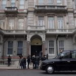 Exespía que elaboró dossier sobre Trump es «muy valorado»