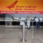 Air India colocó a 57 tripulantes en cargos administrativos por estar gordos