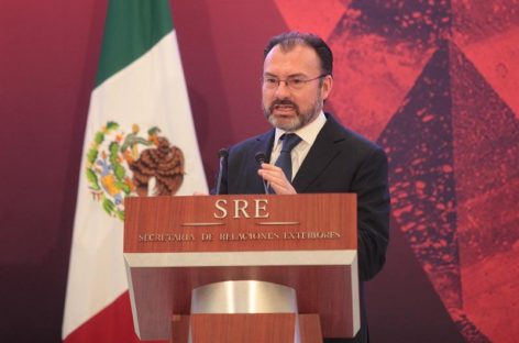 México confía en diálogo con Trump pero no aceptará pagar el muro