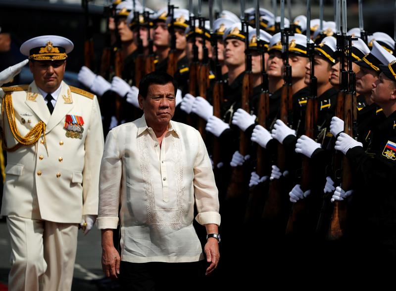 Duterte aplazó su guerra contra las drogas para «limpiar» la Policía filipina
