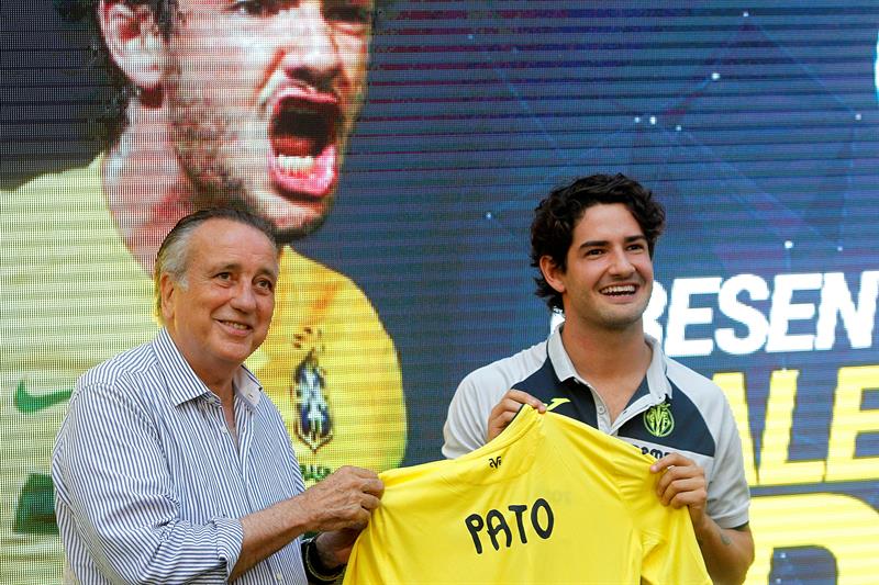 Pato confirma su marcha al fútbol chino tras medio año en Villarreal