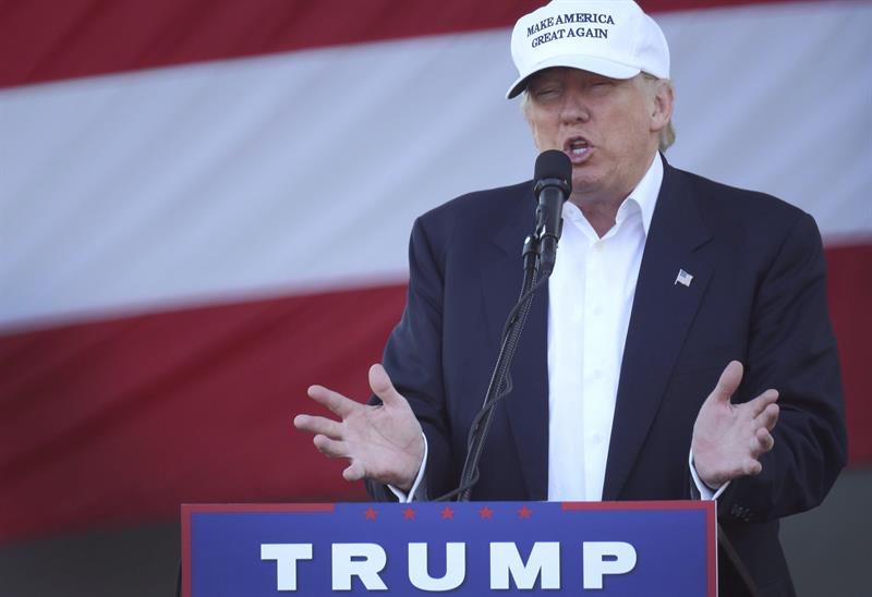 Trump abandonó la Casa Blanca junto a su hija en viaje no anunciado