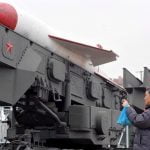 China mostró nuevo misil capaz de alcanzar bases de EEUU en Asia