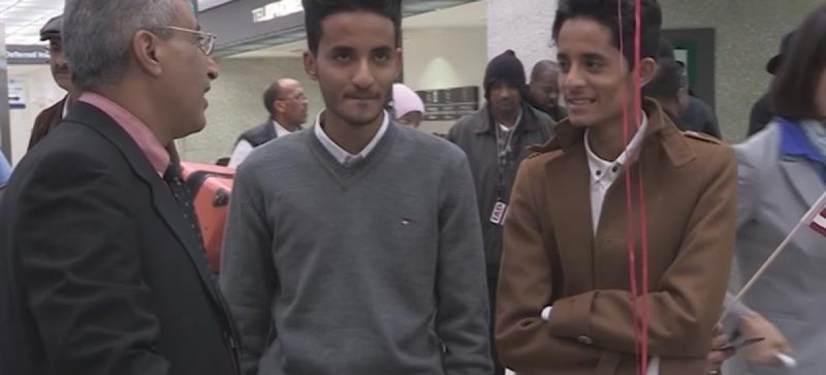 Yemeníes afectados por el veto migratorio Trump regresaron a EE.UU.