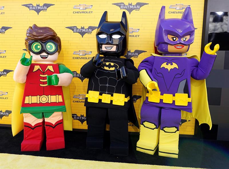 «The Lego Batman Movie» y «Fifty Shades Darker» arribaron a los cines de EE.UU.