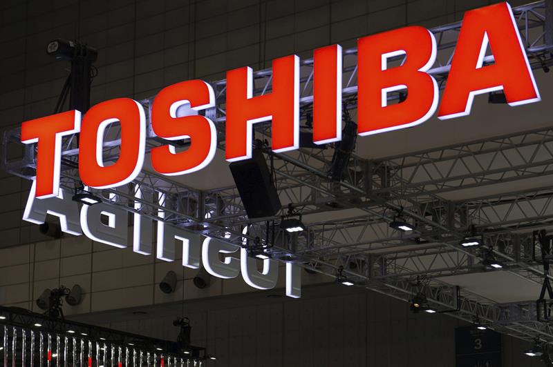 Toshiba confirmó dimisión de su presidente por pérdidas millonarias