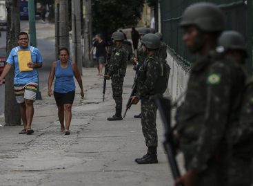 Asaltante murió tras tirotear  a militares que protegen Río