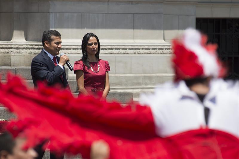 Humala y su esposa dispuestos  a que la Fiscalía inspeccione su casa