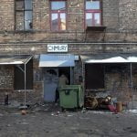 Seguidores del Legia arrasan un club de aficionados del Ajax en Varsovia