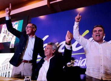 Lenín Moreno virtual ganador de elecciones en Ecuador