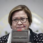 Senadora anti Duterte fue acusada de corrupción y se entregó a la Policía