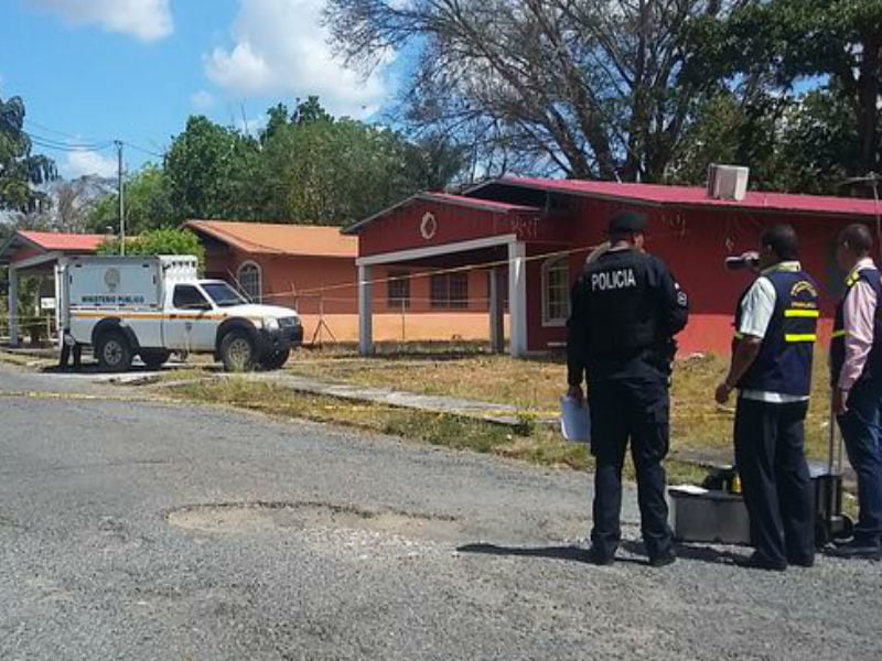 ¿Crimen pasional?: Investigan muerte a puñaladas de una venezolana en Chiriquí