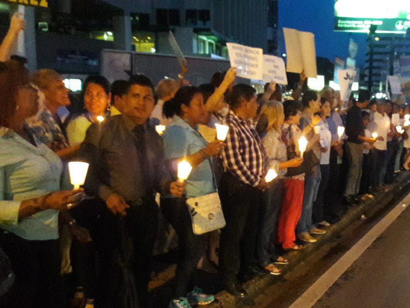 Vigilia en Panamá: Exigirán renuncia de procuradora y protestarán contra proyecto 245