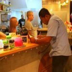 Harán seguimiento a emisión de permisos de trabajo para extranjeros