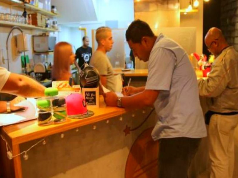 Harán seguimiento a emisión de permisos de trabajo para extranjeros