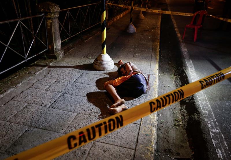 Duterte instó a la Policía filipina  a reanudar la «guerra contra las drogas»