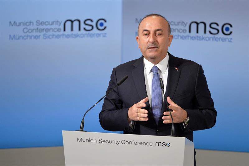 Turquía dijo que Alemania «debe aprender a comportarse»