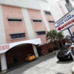 Médicos especialistas del Hospital Santo Tomás irán a paro el lunes