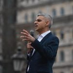 Alcalde de Londres convocó una vigilia en la plaza de Trafalgar